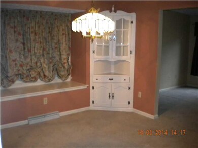 660 Georgetowne Village, Indiana, PA 15701 - photo 3