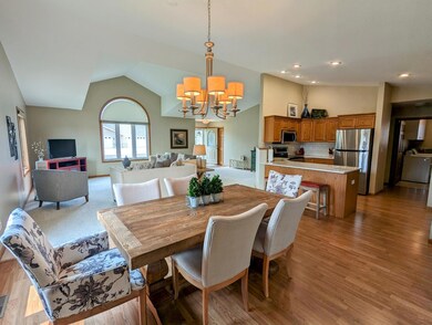 391 Voyager Ct, Alexandria, MN 56308 - photo 3