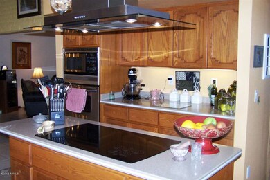 Kitchen (2)
