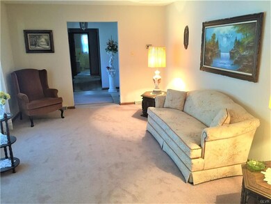 1731 Clearview Rd, Coplay, PA 18037 - photo 4