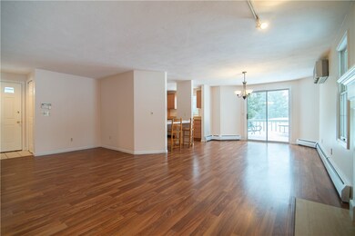 OPEN PLAN - LIVING ROOM TO FORMAL DINING