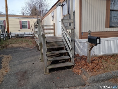 6 5th Ave, Shelton, CT 06484 - photo 2