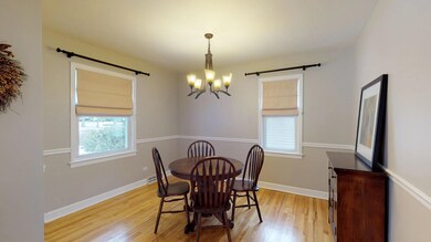 1110 N President St, Wheaton, IL 60187 - photo 3