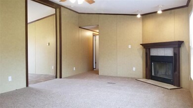 21166 Quailwood Run, Tecumseh, OK 74873 - photo 2
