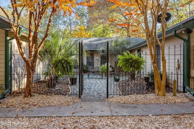 119 White Oak Bluff Rd unit A, Stella, NC 28582 - photo 4