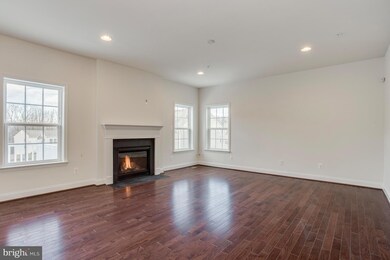 1924 Rushley Rd, Parkville, MD 21234 - photo 4