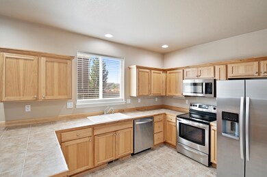 Kitchen (3)