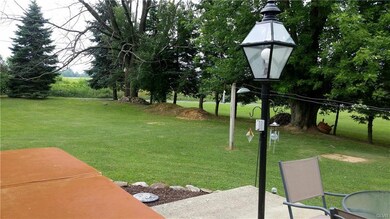 2193 Community Dr, Bath, PA 18014 - photo 5