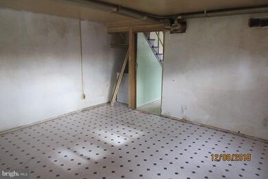 3236 Gorham Ct, Halethorpe, MD 21227 - photo 7