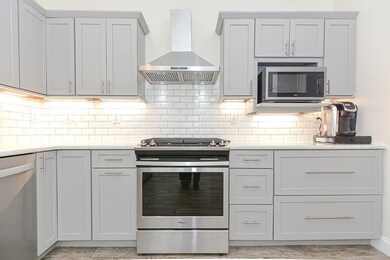 84 Clarendon Ave, Lynn, MA 01902 - photo 2