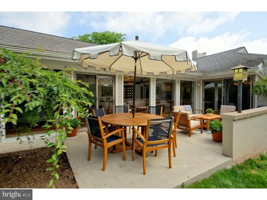 141 Bertrand Dr, Princeton, NJ 08540 - photo 4