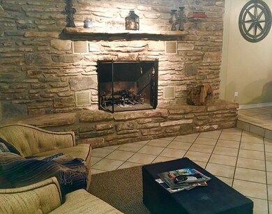 333 W Nimitz St, Fredericksburg, TX 78624 - photo 5