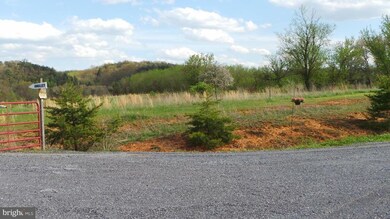 13 Amulet Dr, Berkeley Springs, WV 25411 - photo 7