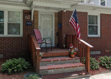 1933 Pershing Ave, Davenport, IA 52803 - photo 3