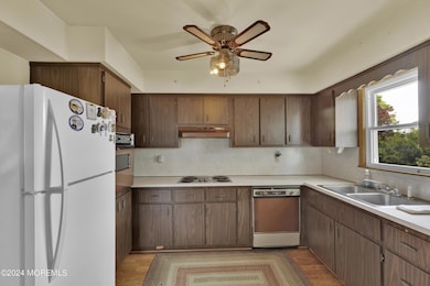 3 Anne Terrace, South Amboy, NJ 08879 - photo 3