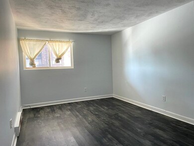 37 Fountain Ln unit 4, South Weymouth, MA 02190 - photo 5
