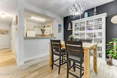 18 Dining Room