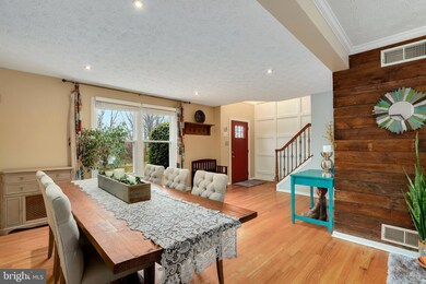 8106 Arrowhead Ct, Frederick, MD 21702 - photo 5