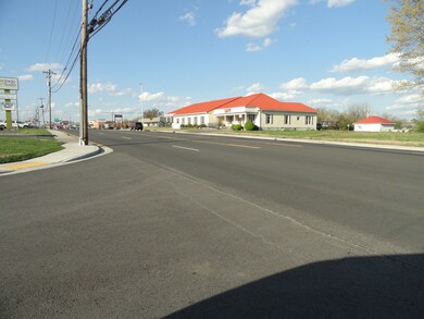 752 N Main St, Shelbyville, TN 37160 - photo 4