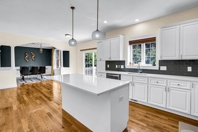 47 Nazneen Cir, Hopkinton, MA 01748 - photo 6