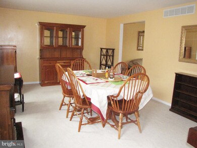 5034 Round Tower Place, Columbia, MD 21044 - photo 4
