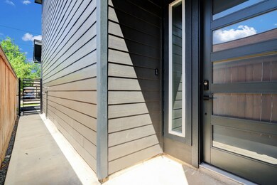 3730 Seabrook St, Houston, TX 77021 - photo 2