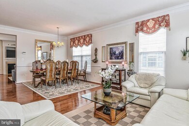 25506 Crossfield Dr, Chantilly, VA 20152 - photo 7