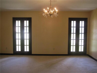 Dining Room_16'x11'