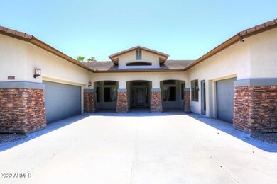 Entry-3 Car Garage