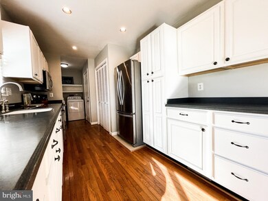 6905 Persimmon Ct, Bealeton, VA 22712 - photo 5