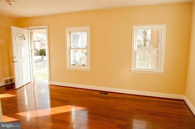 5530 Volta Ave, Bladensburg, MD 20710 - photo 7