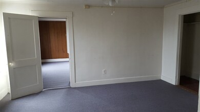 58 Canal St unit 3, Nashua, NH 03064 - photo 4