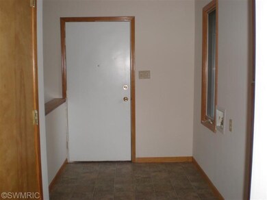 1301 Riverside Rd, Niles, MI 49120 - photo 7