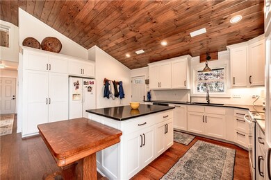 1450 County Road 220, Eureka Springs, AR 72631 - photo 5