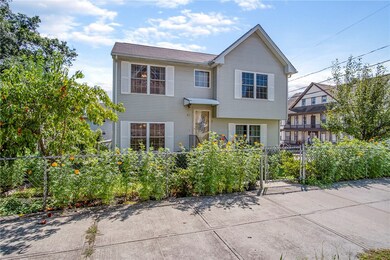 74 Roberts St, Woonsocket, RI 02895 - photo 3