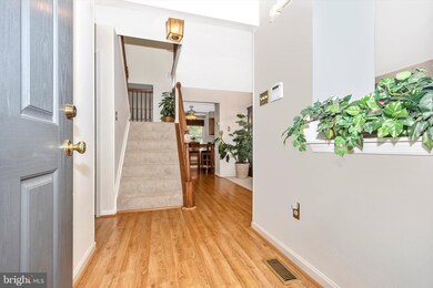 9432 Ridgeview Dr, Columbia, MD 21046 - photo 7