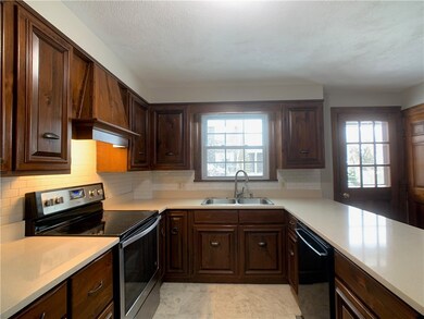 29 Admiral Kalbfus Rd, Newport, RI 02840 - photo 7