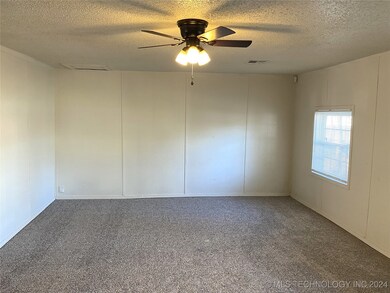 222 W Portland St, Sapulpa, OK 74066 - photo 5
