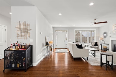 43 Maple Leaf Way, Manchester, NH 03102 - photo 6