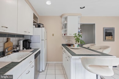 67 Probasco Rd, East Windsor, NJ 08520 - photo 7