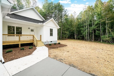 812 Bridges Rd, Tunnel Hill, GA 30755 - photo 5