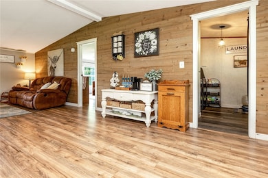 454 Old Sharon Rd, Mercer, PA 16137 - photo 5