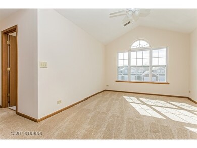 4 Cloverdale Ct unit 4055, Algonquin, IL 60102 - photo 4