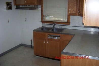 5109 Madison St, Gary, IN 46408 - photo 3