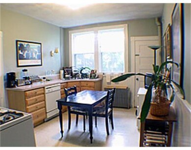 3 Exeter Park unit 1, Cambridge, MA 02140 - photo 4