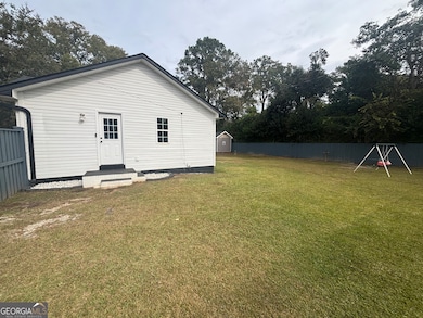 108 Southend Ave, Warner Robins, GA 31088 - photo 2