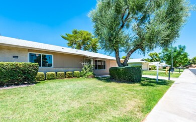 18806 N Aztec Dr, Sun City, AZ 85373 - photo 2