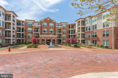 2903 Saintsbury Plaza unit 405, Fairfax, VA 22031 - photo 7