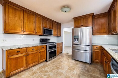 8538 Woodview Rd, Pinson, AL 35126 - photo 7