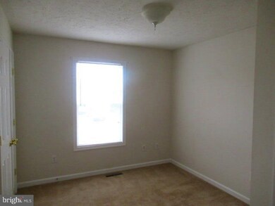 21481 Mary Margaret Ct, Lexington Park, MD 20653 - photo 2